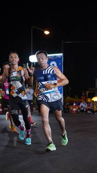 BIB: 4229, 4126
                            <button type="button" onclick="openModal(23024289)" class="btn btn-primary btn-sm float-right btn-popup" data-toggle="modal" data-target=".modal-high-quality">
                        <i class="fas fa-shopping-cart"></i> Add to Cart
                    </button>
                                            <button type="button" onclick="isThisMe(23024289, true)" class="btn btn-success btn-sm float-right btn-popup btn-isme hidden" data-toggle="tooltip" data-placement="bottom" title="นี่คือรูปของคุณใช่ไหม คลิกที่นี่เพื่อเอาเข้าอัลบั้ม">
                        <i class="fas fa-plus"></i> Add to album
                    </button>
                    <button type="button" onclick="isThisMe(23024289, false)" class="btn btn-warning btn-sm float-right btn-popup btn-isnotme hidden">
                        <i class="fas fa-ban"></i> Remove from album
                    </button>